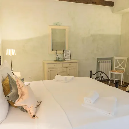 Villa Melissa - Istrisches Steinhaus Mit Pool In Guter Lage Naehe Porec Sveti Lovreč Pazenatički