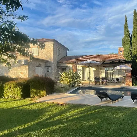 Melissa - Istrisches Steinhaus Mit Pool In Guter Lage Naehe Porec Sveti Lovreč Pazenatički